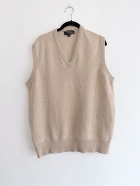 VintageBrooks Brothers 100% Lambswool Made in England Beige V-Neck Sweater Vest